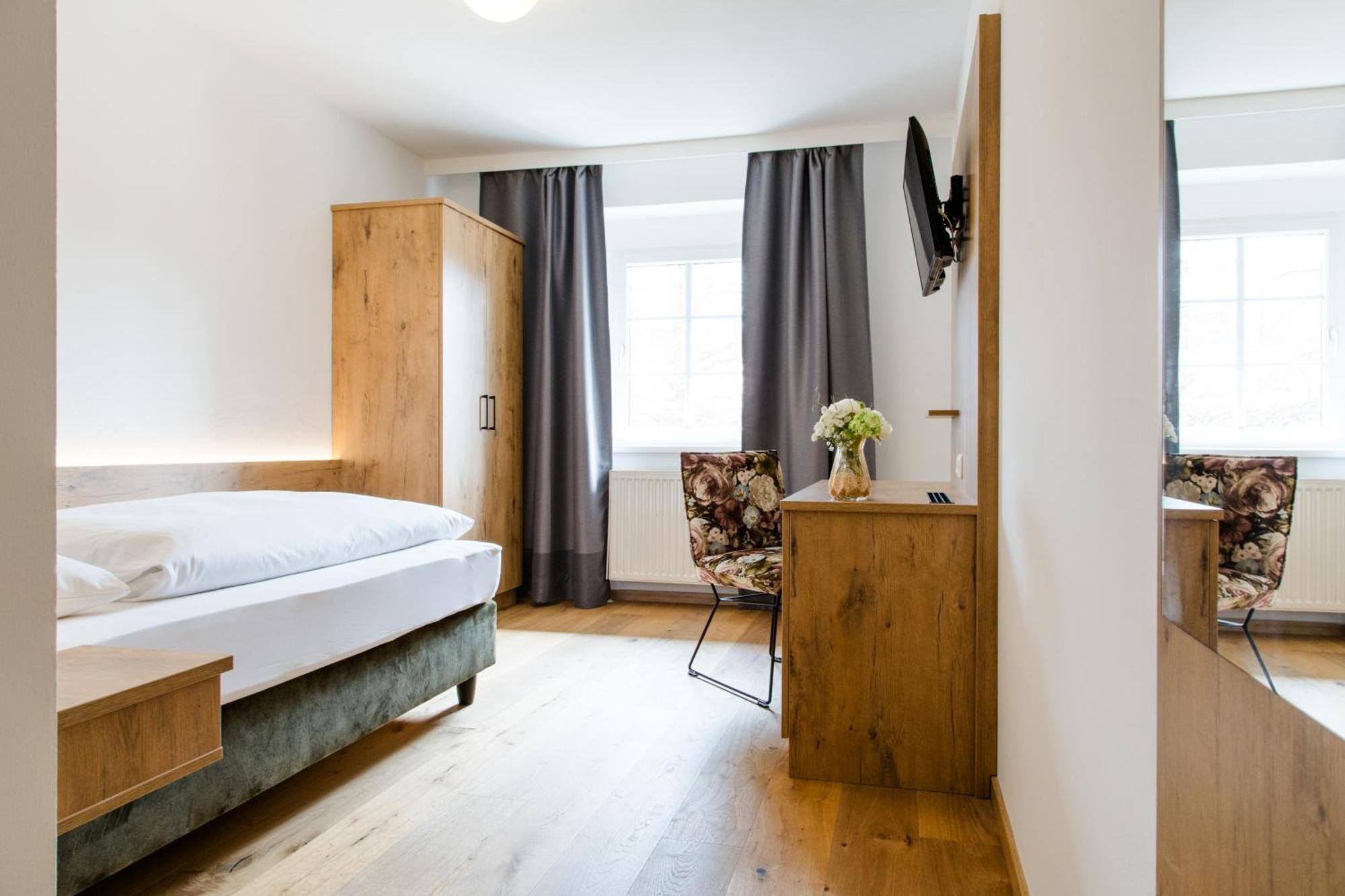 Gasthof Fischer Doernbach Wilhering Esterno foto